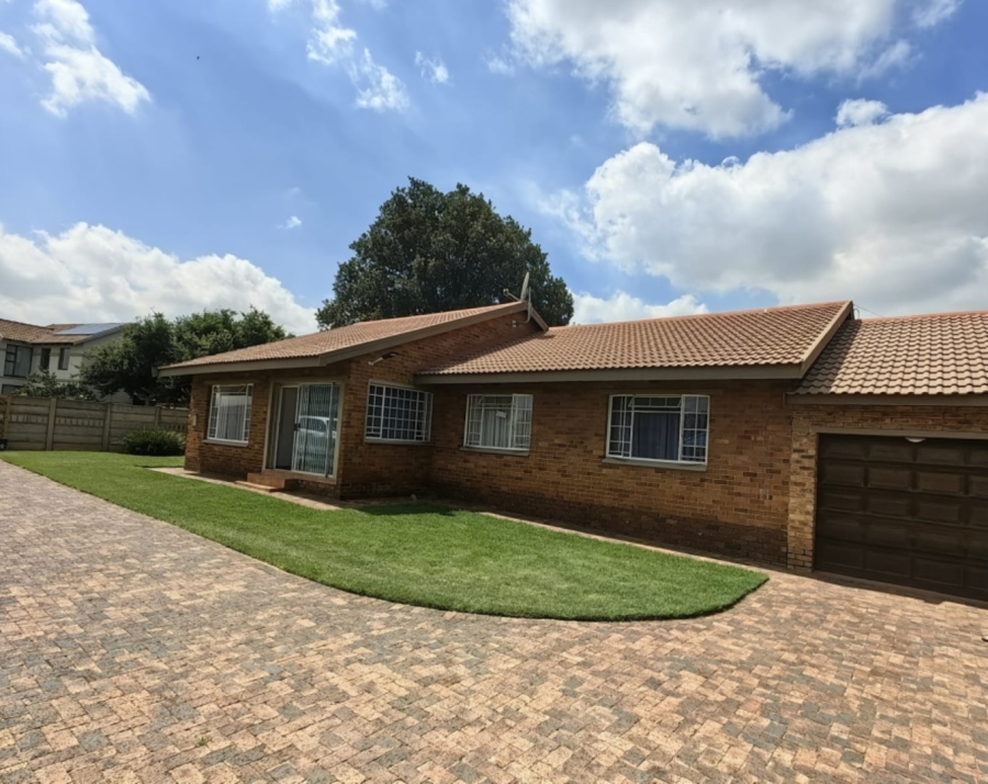 3 Bedroom Property for Sale in Vaalpark Free State